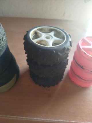 Ruedas RC (Radiocontrol) - Varios Colores