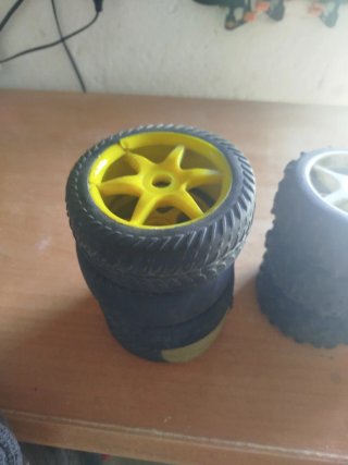 Ruedas RC (Radiocontrol) - Varios Colores