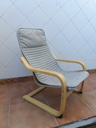 Hamaca de madera para niños