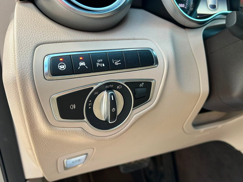 Mercedes-Benz GLC 2018, foto 29