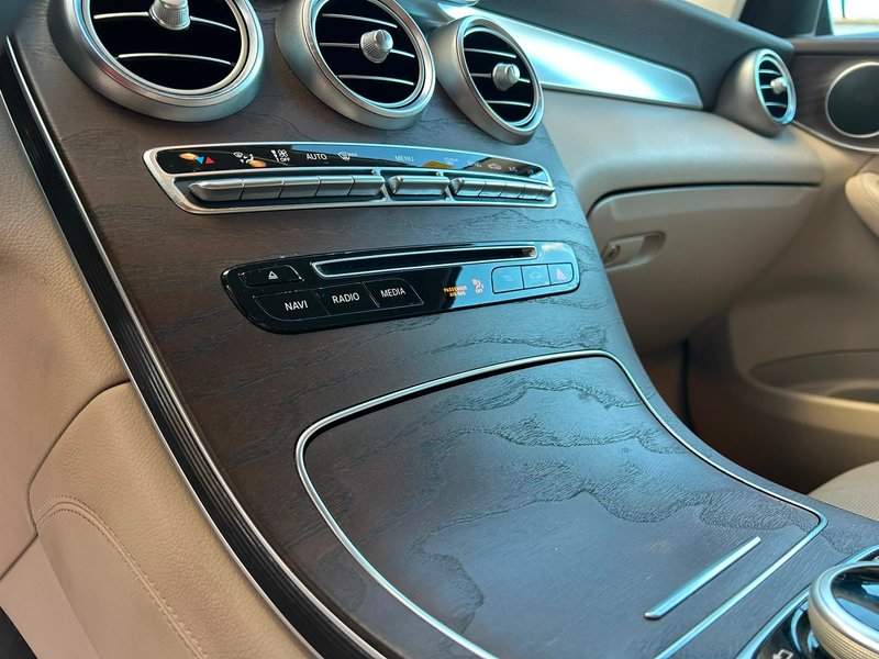 Mercedes-Benz GLC 2018, foto 40