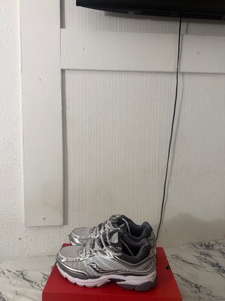 Saucony Omni 9 Gris/Plata