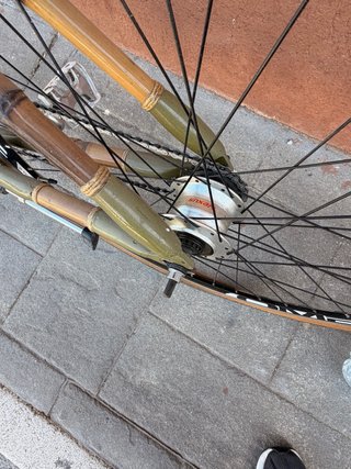 Bicicleta de bambú