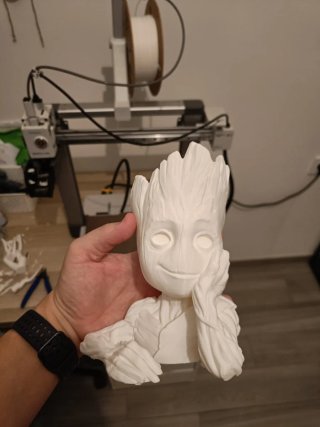 Figura Groot Maceta Decorativa