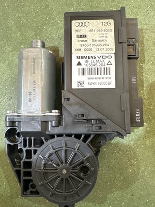 Elevalunas Seat Exeo con motores