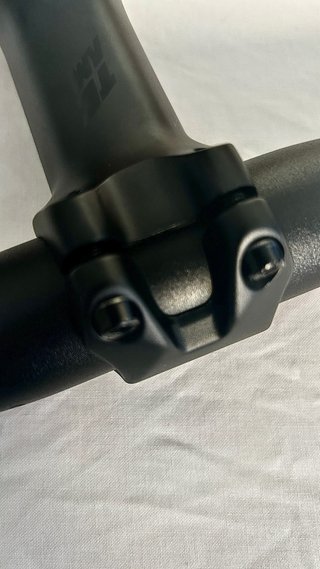 Manillar y potencia de bicicleta