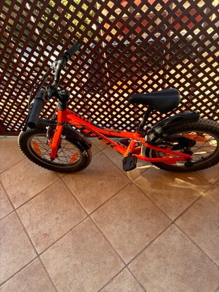 Bicicleta Trek precaliber 16 para niños