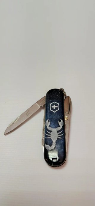 Navajas Victorinox Llavero Zodiaco
