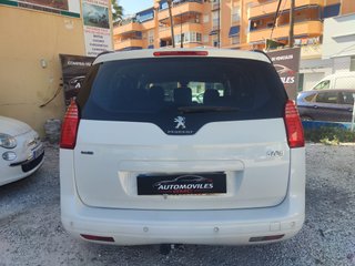 Peugeot 5008 2016