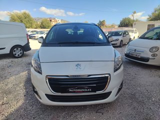 Peugeot 5008 2016