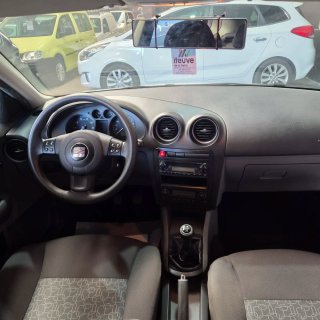 SEAT Ibiza 1.4 85Cv. Único dueño. Sólo 78.800 kms.