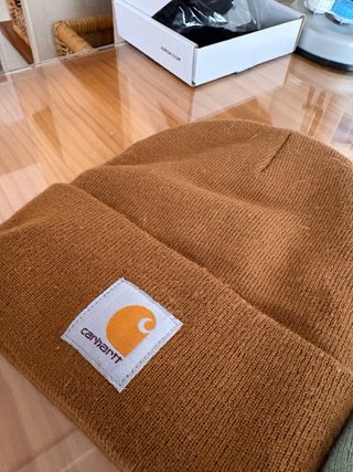 Gorros Carhartt Marrón y Verde