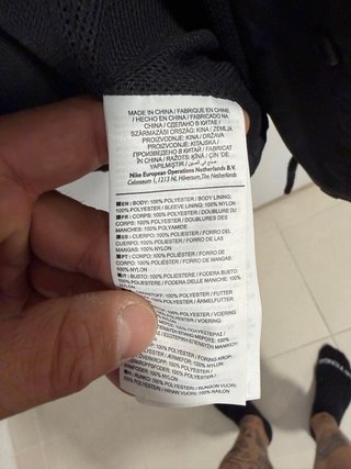 Chaqueta Nike SB gris