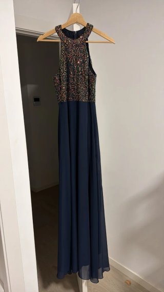 Vestido largo lentejuelas y azul