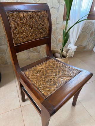 Mesa redonda madera pino macizo y sillas