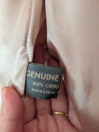 Chaqueta / Americana de 100% Cuero Argentino