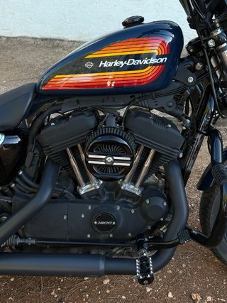 Harley Davidson Sportster Iron 1200 Negra