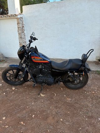 Harley Davidson Sportster Iron 1200 Negra