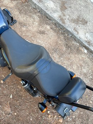 Harley Davidson Sportster Iron 1200 Negra
