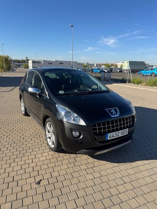 Peugeot 3008 2011
