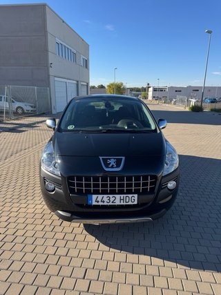 Peugeot 3008 2011