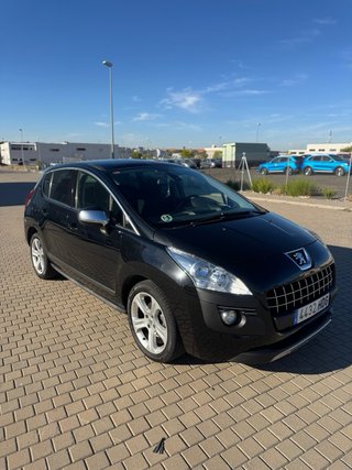 Peugeot 3008 2011