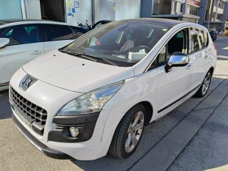 Peugeot 3008 2010 cambio de nombre incluido