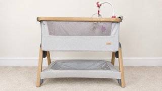 Minicuna Tutti Bambini CoZee Air + Móvil Tiny Love