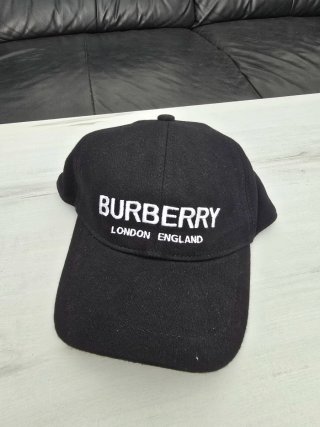 Gorra Burberry London England Negra