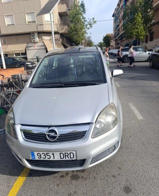 Opel zafira 1.9 2005