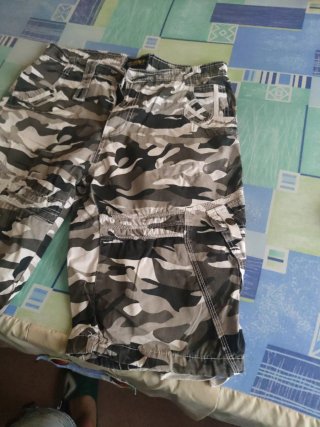 Pantalón corto militar camuflaje
