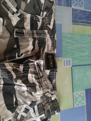 Pantalón corto militar camuflaje