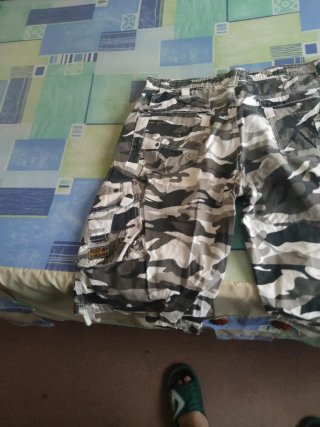 Pantalón corto militar camuflaje