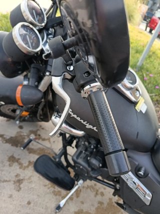 Keeway Moped - Negro