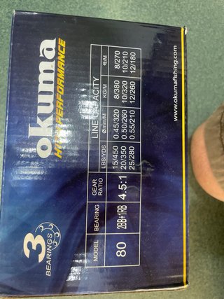 Carrete Okuma Beachcaster Special 80.