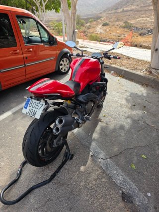 Ducati Monster 821