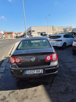 Volkswagen Passat 2006