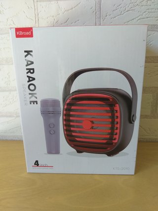 Altavoz Bluetooth karaoke  micrófono y luces LED.