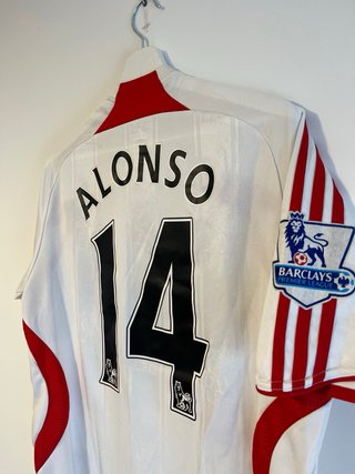 Camiseta Liverpool Xabi Alonso