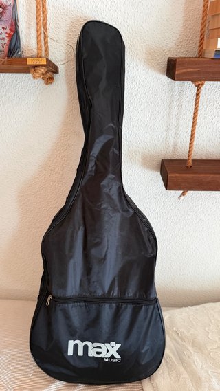 Guitarra Acústica Max Sunburst con amplificador