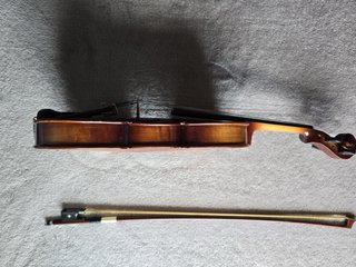 Violín E. Kreutzer 1/2 con arco