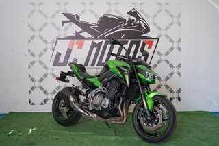 Kawasaki Z900 Verde