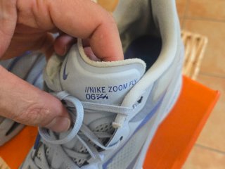Nike Zoom Fly 6 – Talla 44