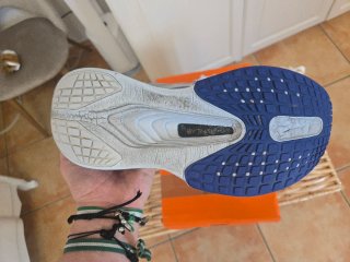 Nike Zoom Fly 6 – Talla 44