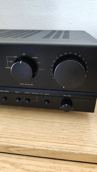Amplificador MARANTZ