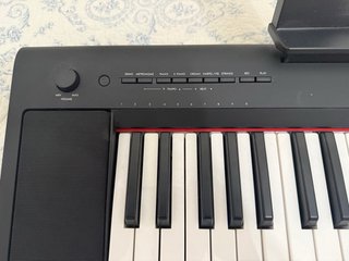 Piano Yamaha NP-15