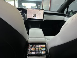 Tesla Model X Plaid 1020hp Tri Motor Autopilot mejorado