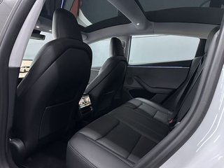 Tesla Model 3 RWD tracción trasera acabado Premium