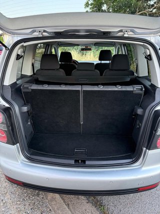 Volkswagen Touran 2.0 TDI 7 plazas 2010