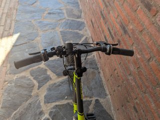 Bicicleta B'TWIN infantil groga